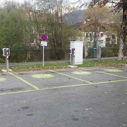 Elektro auto laadstation Nothegger parkeerterrein