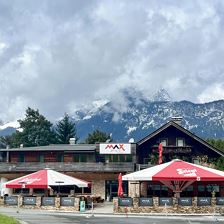 Max Pub & Restaurant