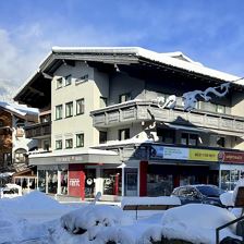 Sport 2000 Ruetz Ski Hire and Sportswear