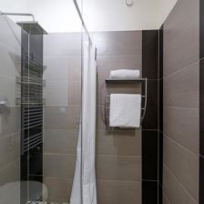 Apartment, shower, toilet, 2 bed rooms