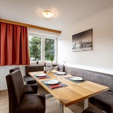 HAus_Ruetz_Schulgasse_1_Westendorf_06_2025_Apparte