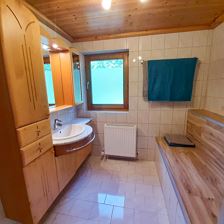 Apartment, shower and bath, toilet, 1 bed room