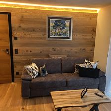 Eingangs- & Wohnbereich Apt. Bergblick