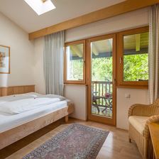 Einzelzimmer mit Balkon - Wanderurlaub in Tirol