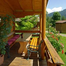 Apartment / Chalet with gardenview