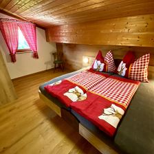 Schlafzimmer1