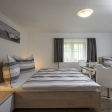 Dreibettzimmer