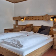 08.01 4Bettzimmer