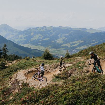 Kirchberg Trail - der aktuell längste Flow Trail in Tirol  LINES-360-FlowTrails-2026_Patrick-Wasshuber