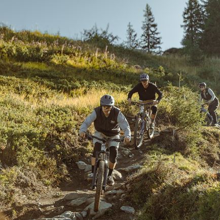 Classic Fleckalm Trail Action mit optionalen Jumps