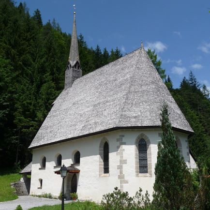 st._ulrich_am_pillersee_sommer_kirche_st._adolari.jpg