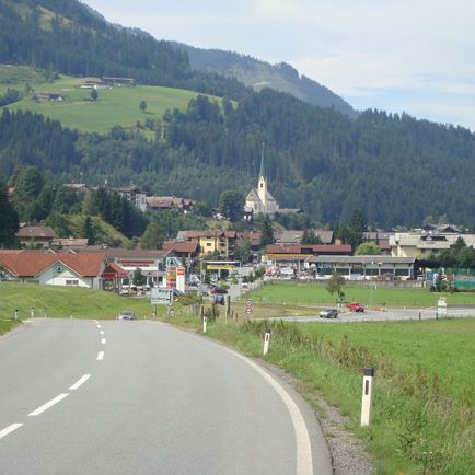 Road bike tour to St. Johann