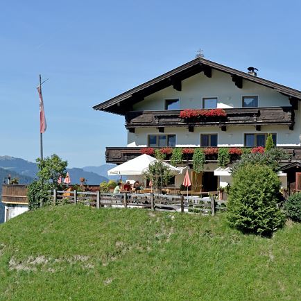 Zum traditionellen Berggasthaus Schrandlhof