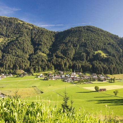 © rol.art-images - St. Jakob in Haus Ortsansicht Sommer (7).jpg