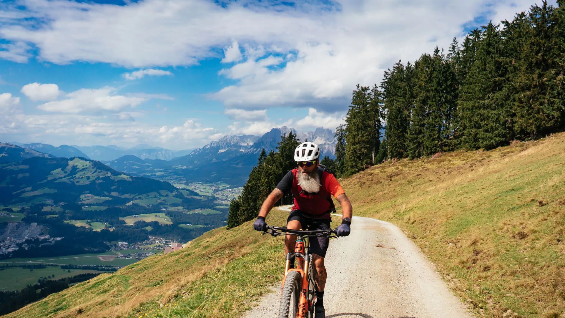 Kitzbüheler Alpen Hero Bike Marco Brandstätter auf der letzten KAT Bike Etappe von St.Johann in Tirol c Daniel Gollner
