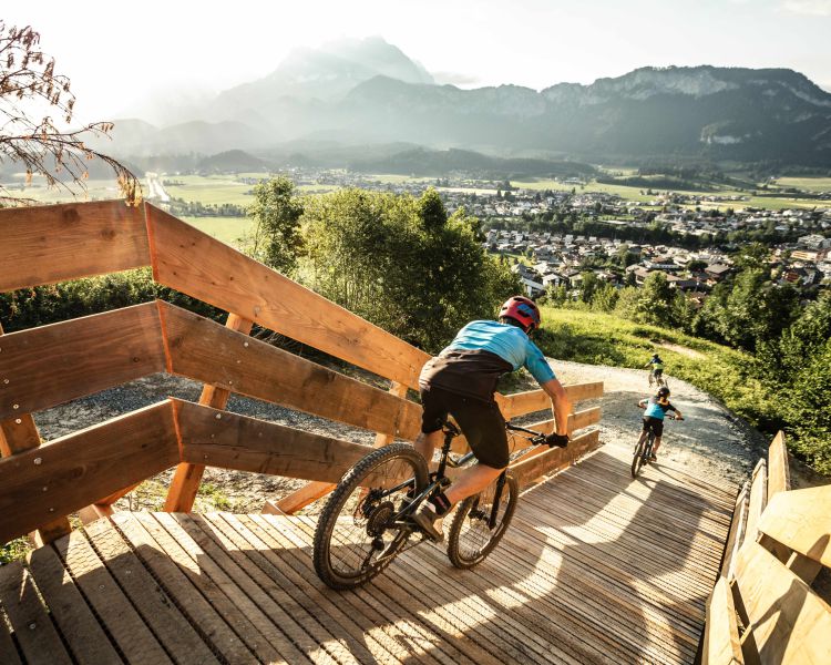 BERGFEX-Mountainbike Tirol - Vándorlás & Hegyikerékpározás