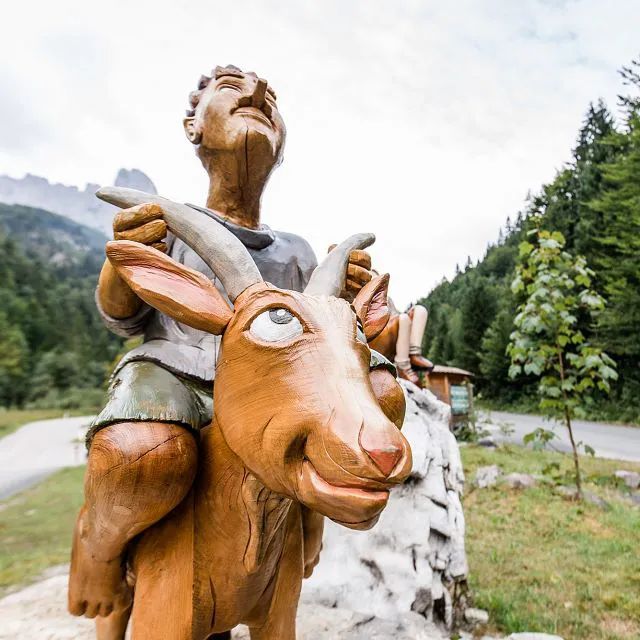 Figure on the Schnackler adventure trail in the Kaiserbach valley - St. Johann in Tirol region