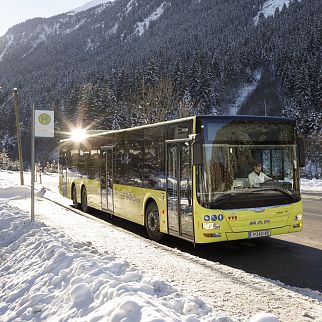 /media/gridteaser/mit-dem-bus-durch-die-skiregion-brixental-3.webp