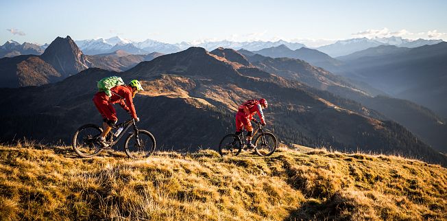 /media/gridteaser/ruecken-der-berge-3.webp