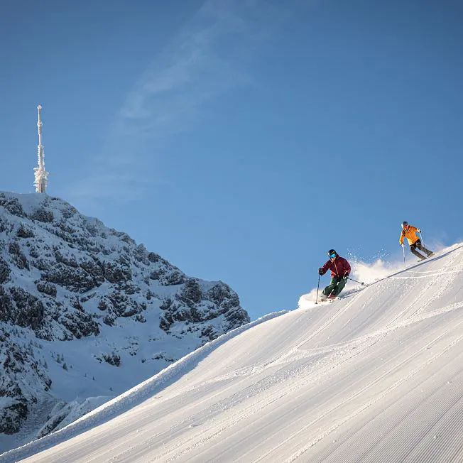 /media/gridteaser/skifahren-bei-skistar-st.-johann-in-tirol-am-kitzbueheler-horn-region-st.-johann-in-tirol-3.webp
