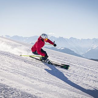 /media/gridteaser/skifahren-c-tvb-kitzbueheler-alpen-brixental-fotografin-mirja-geh-71.webp