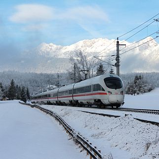 /media/gridteaser/zug-c-tirol-werbung-kapferer-johann-2.webp