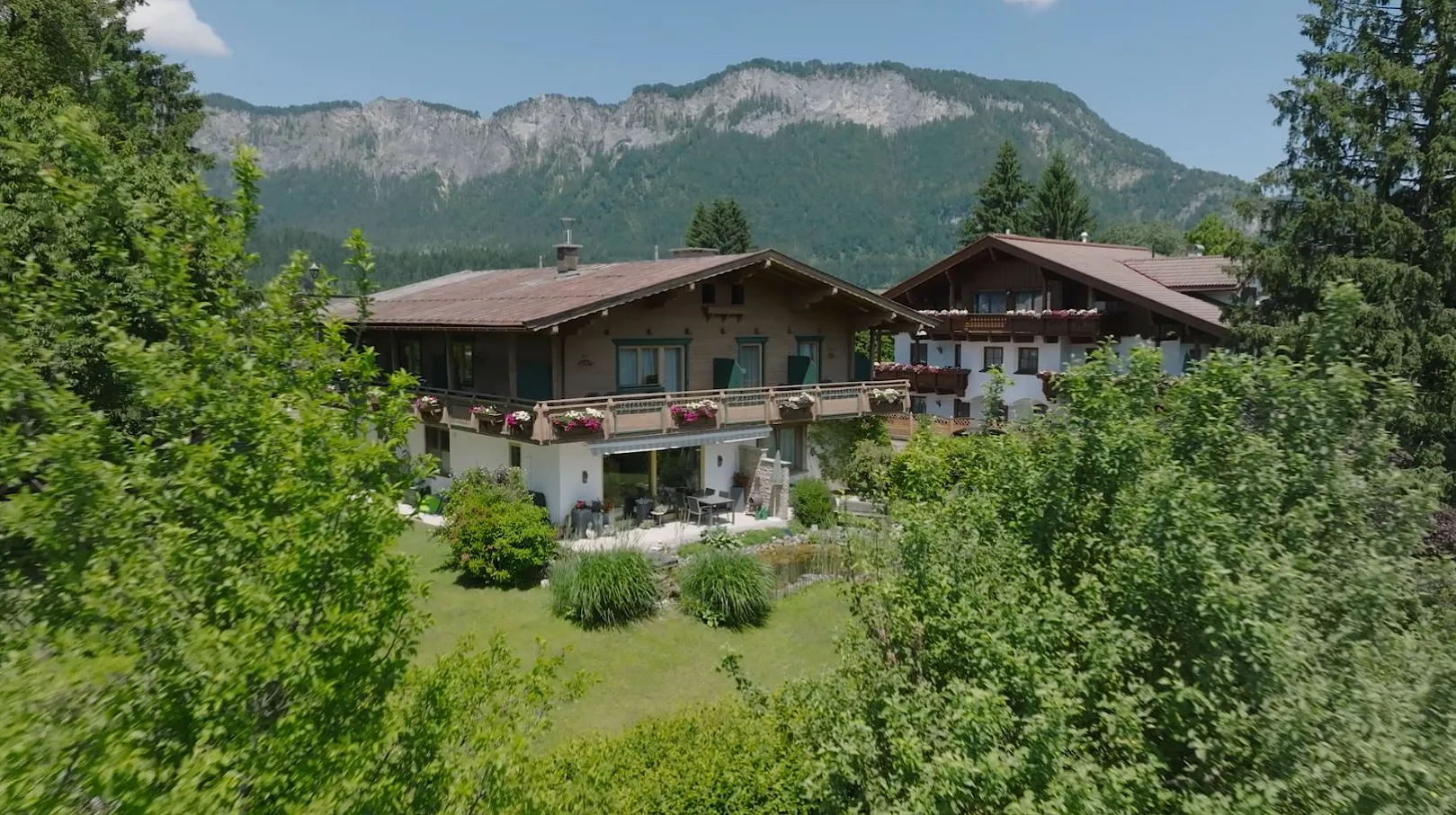 Pension Garni Appartement Ortner in St. Johann in Tirol • 
