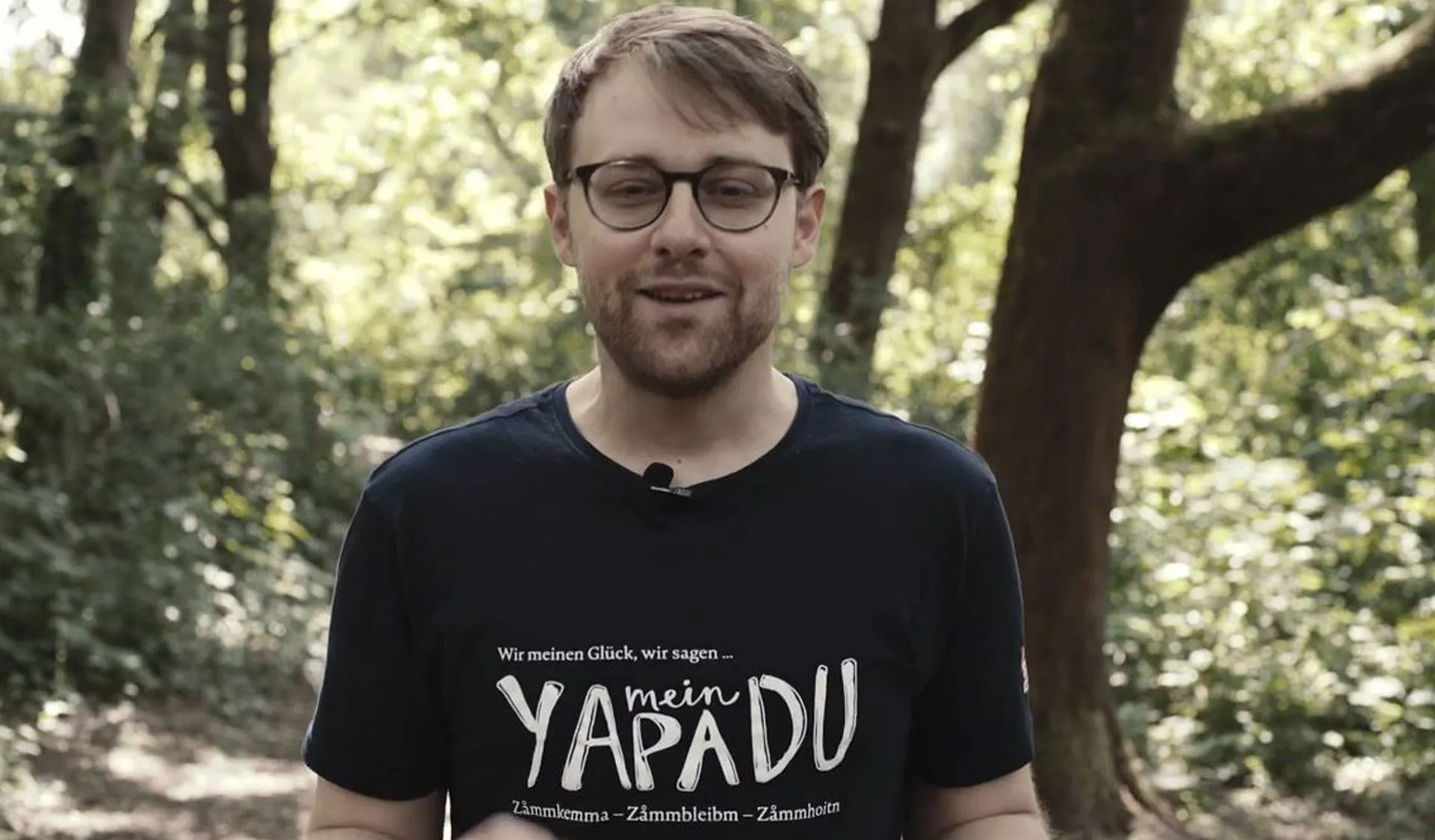 About the present • Poetry Slam von Lars Ruppel