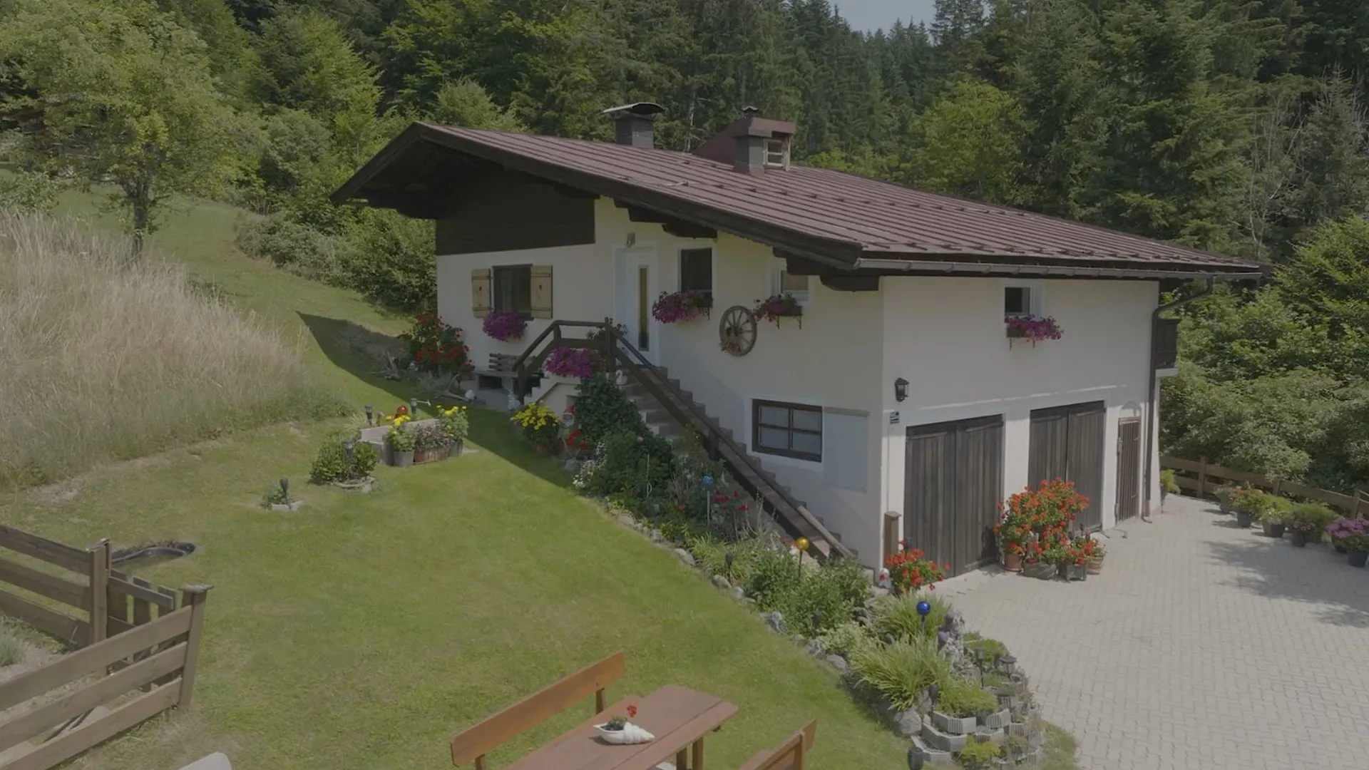 Sunnseit Lodge in St. Johann in Tirol • 