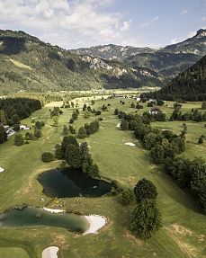 Golf beim Lärchenhof in Erpfendorf • Region St. Johann in Tirol