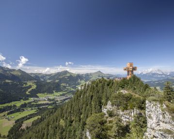 PillerseeTal - zomer - Buchensteinwand - Jakobskreuz