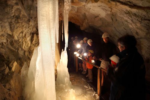 Hundalm ice cave Buchacker