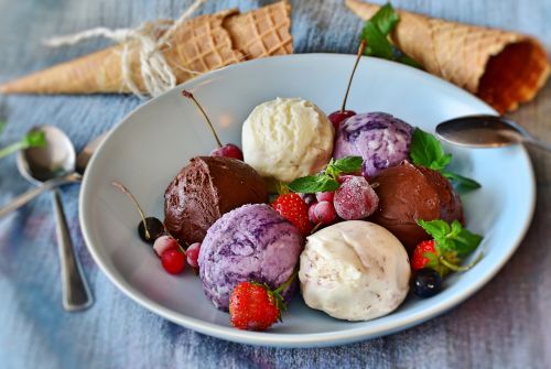 Ice cream scoops - St. Johann in Tirol region