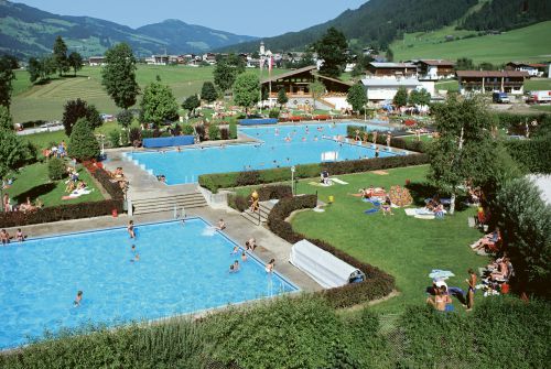 Westendorf outdoor swimming pool(c)TVB Kitzbüheler Alpen - Brixental