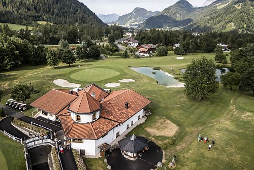 Golf beim Lärchenhof in Erpfendorf • Region St. Johann in Tirol