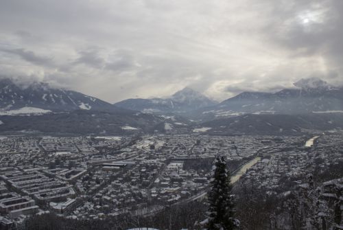 Innsbruck-Panorama-e-Tirol-Werbung-Hofmann-Janine