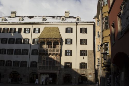 Innsbruck-Goldenes-Dachl-e-Tirol-Werbung-Hofmann-Janine