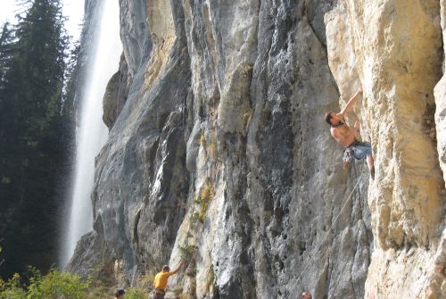 Klimmer Schleier-waterval - © tvbwilderkaiser 2