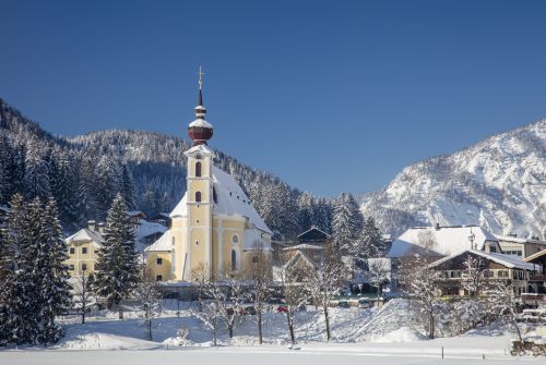 PillerseeTal - Winter - Uitzicht op het dorp - Waidring