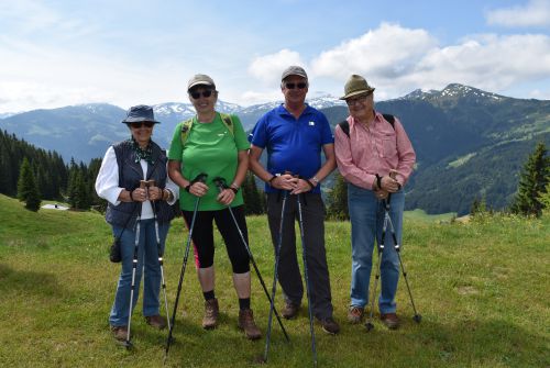 Regulars’ week hike Holzalm