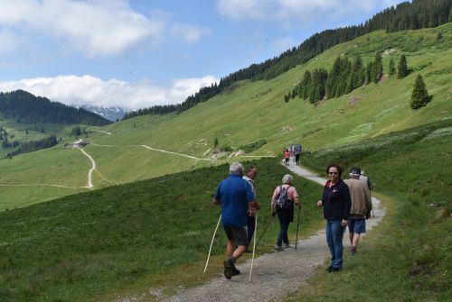 Regulars’ week hike Holzalm